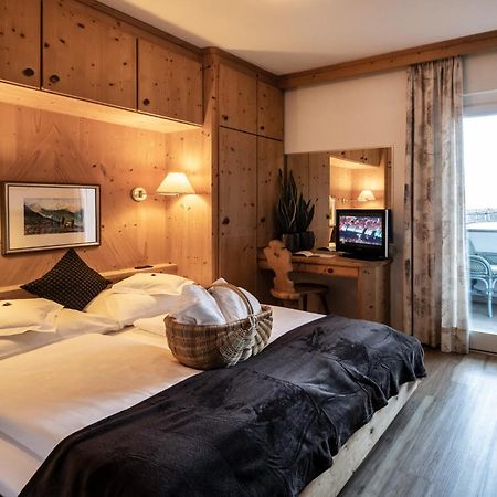 Alpwellhotel Burggraefler Tesimo Esterno foto