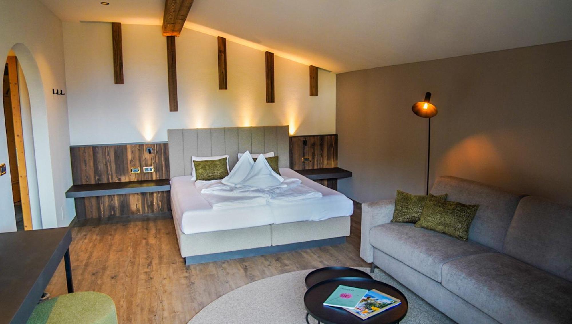 Alpwellhotel Burggraefler Tesimo Esterno foto