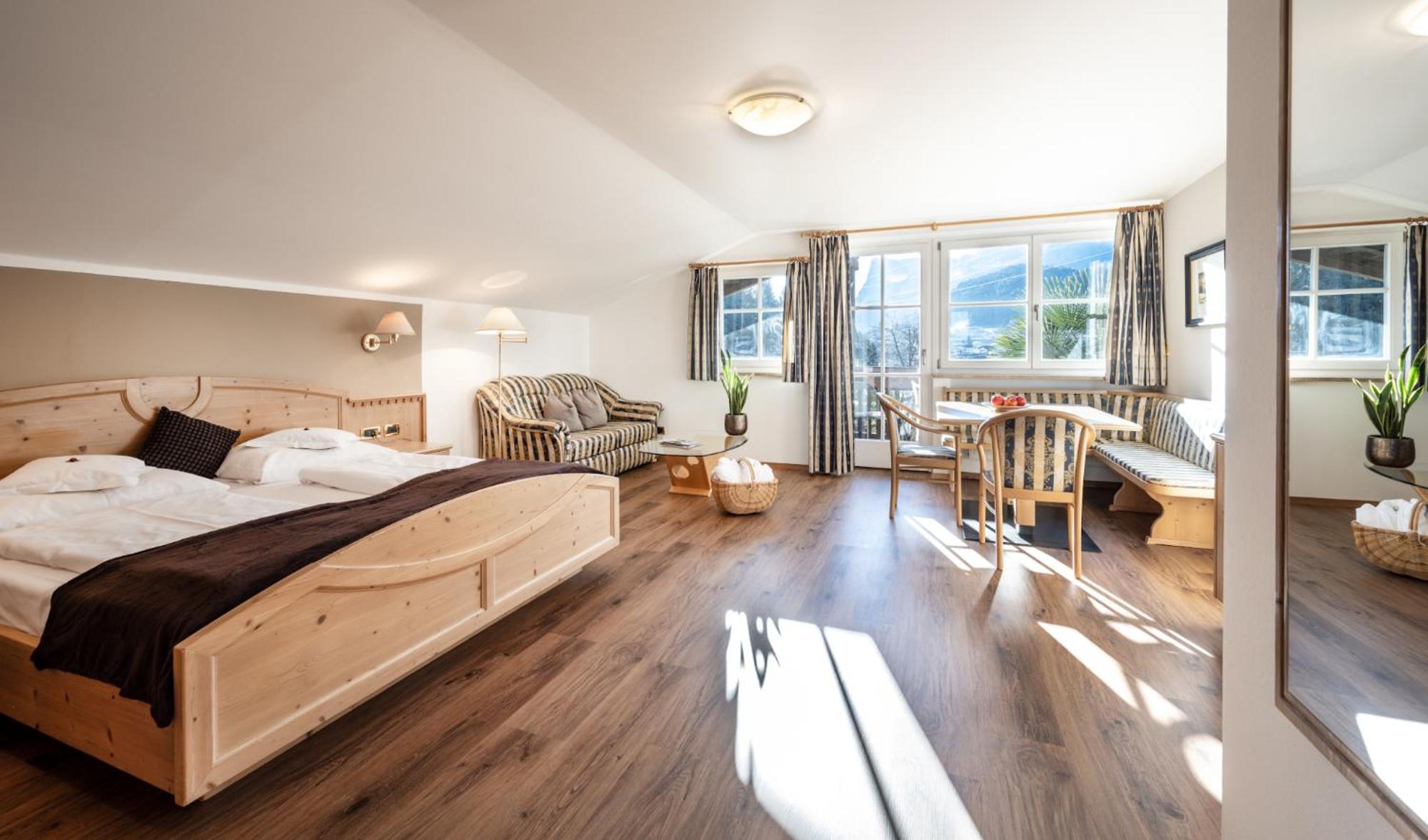 Alpwellhotel Burggraefler Tesimo Esterno foto